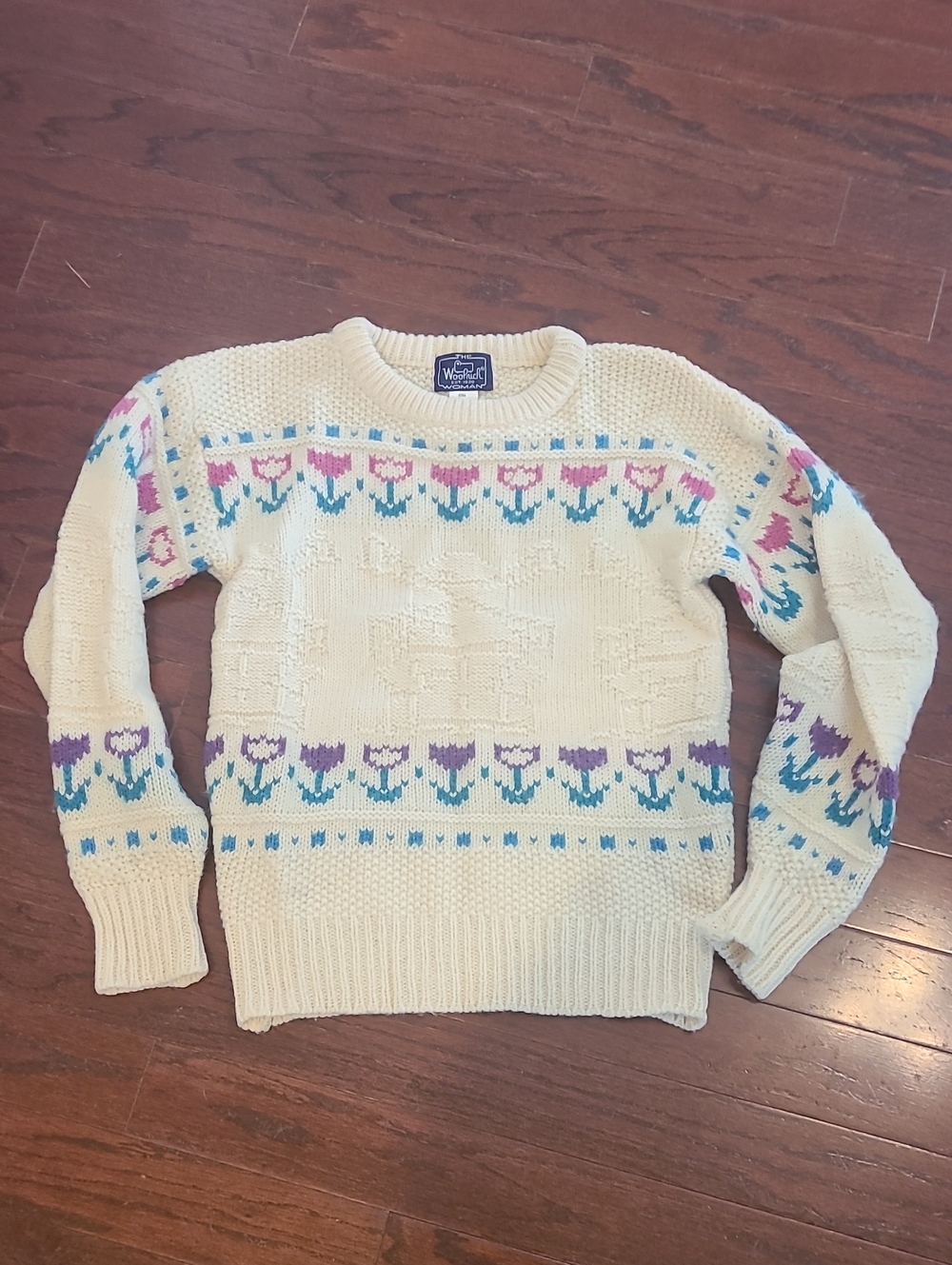 Vintage Woolrich Tulip and Windmill Sweater